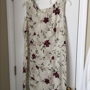 Ladies dress
